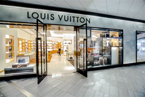 boston lv|louis vuitton boston ma.